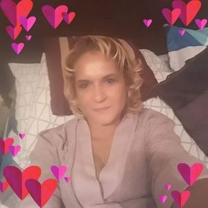 Meet your Posher, Ivette